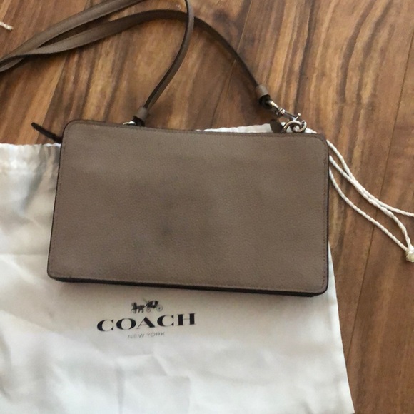 Coach crossbody - Picture 2 of 4